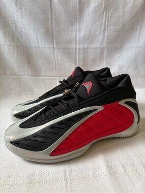 Adidas AE 2 Georgia Bulldogs Red Black Basketball Shoes Men's Size 8.5 JQ9497